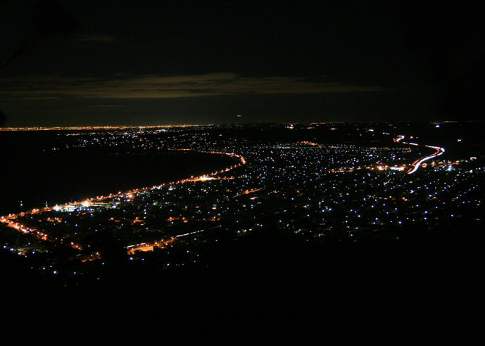 Night view from DreamViews over Port Phillip Bay and Dromana